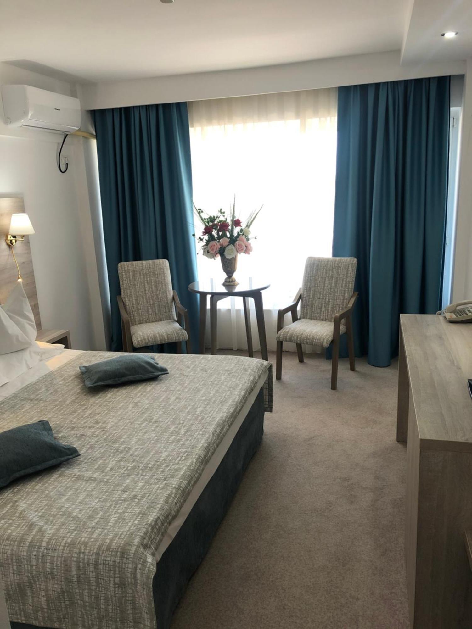 Hotel Condor Mamaia Eksteriør billede