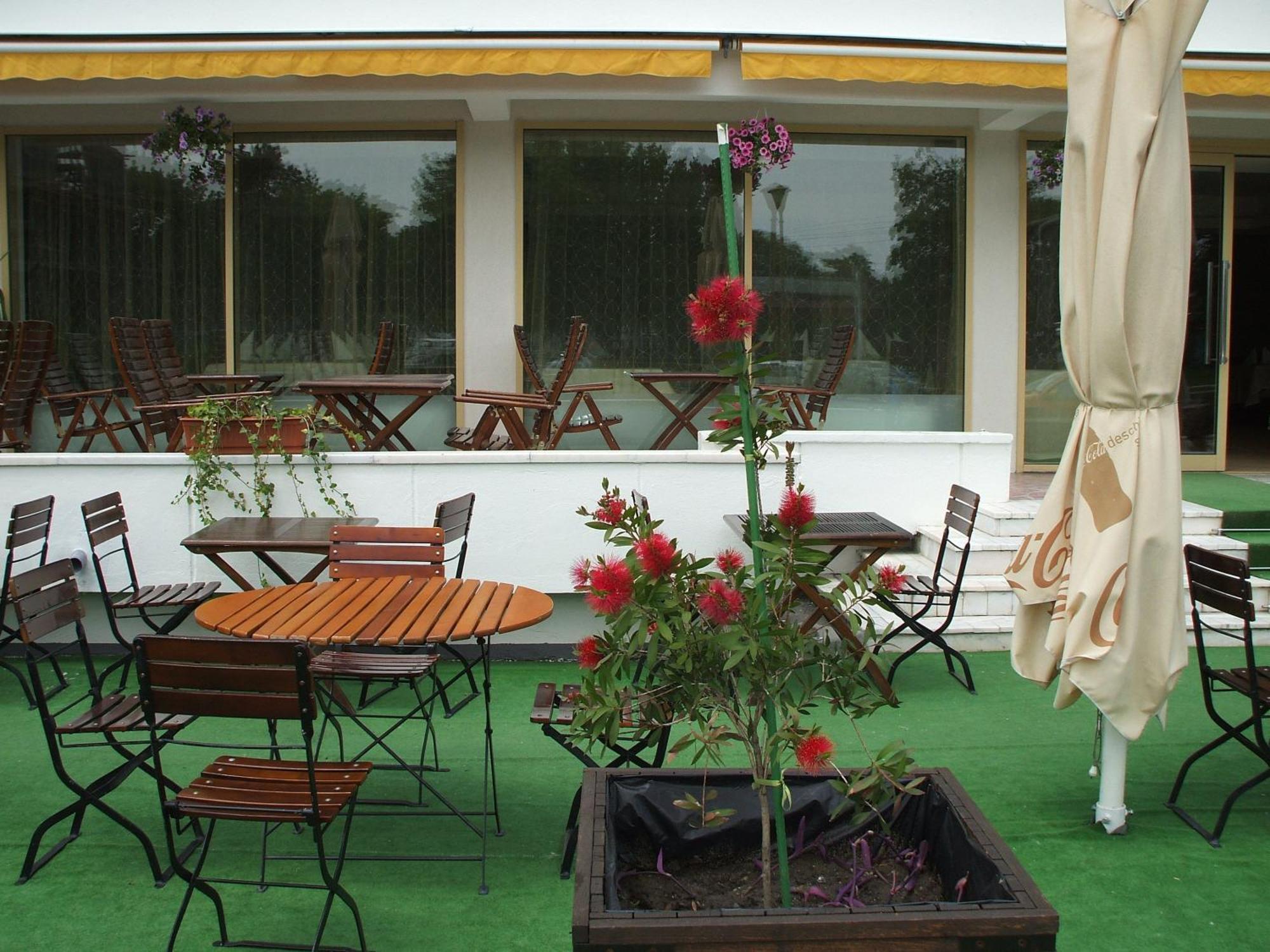 Hotel Condor Mamaia Eksteriør billede